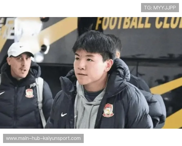 徐彬加盟狼队，英超U21赛场待发力